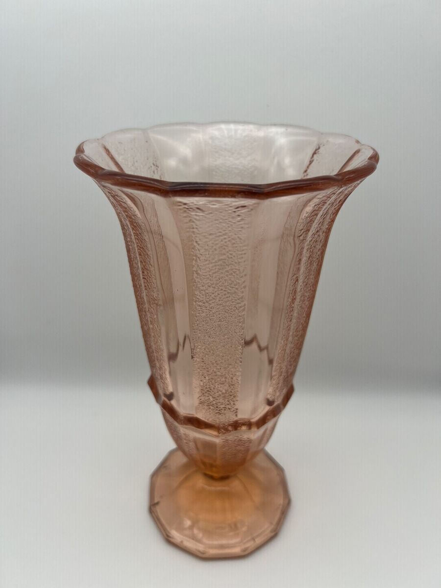Elegante Rosaline Vaas, Val Saint Lambert, Belgie 