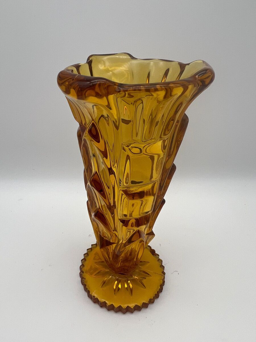 Persglazen vaas in amberkleurig glas, ca. 1930-1960. 