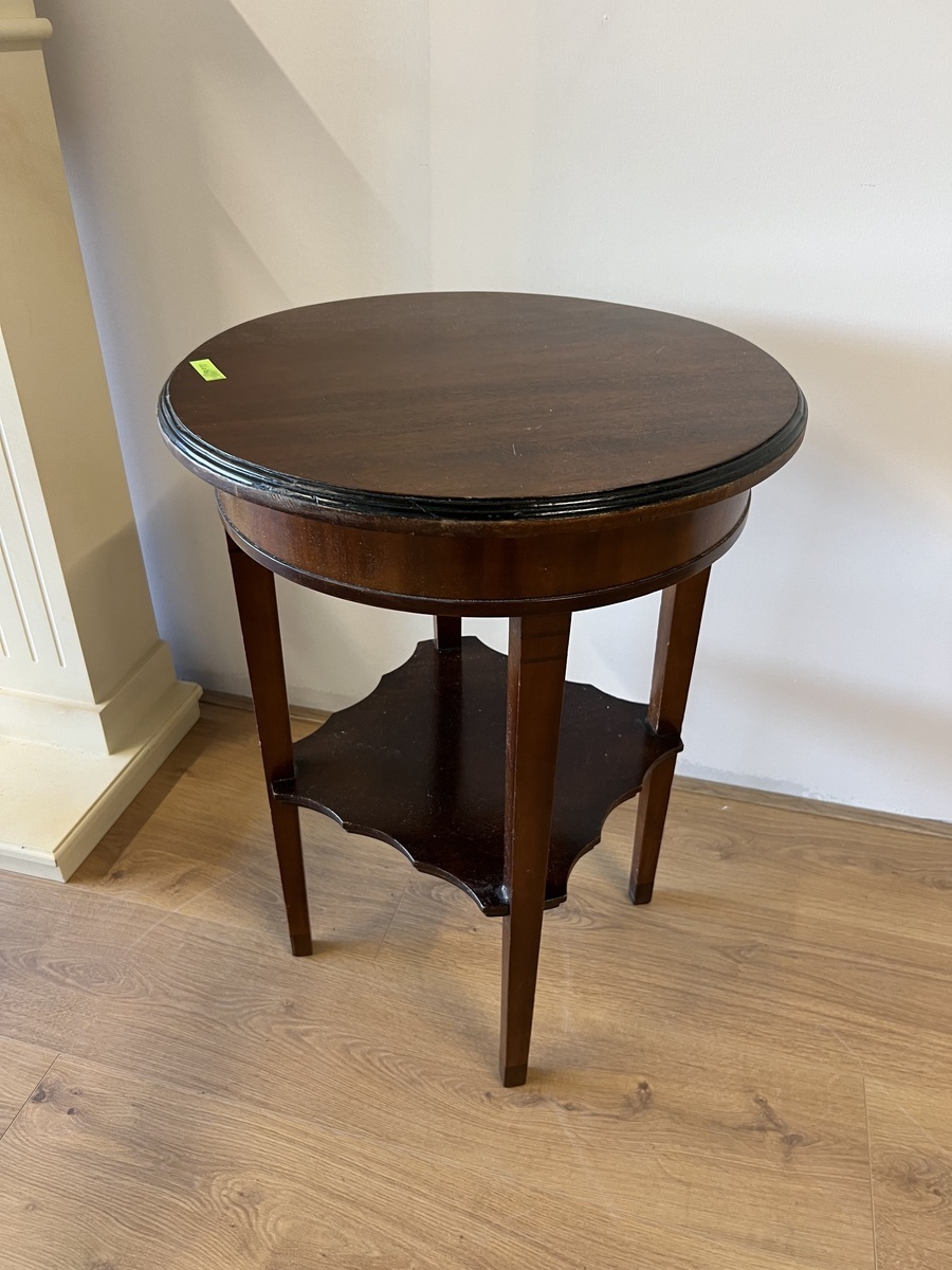 Edwardiaanse bijzettafel 