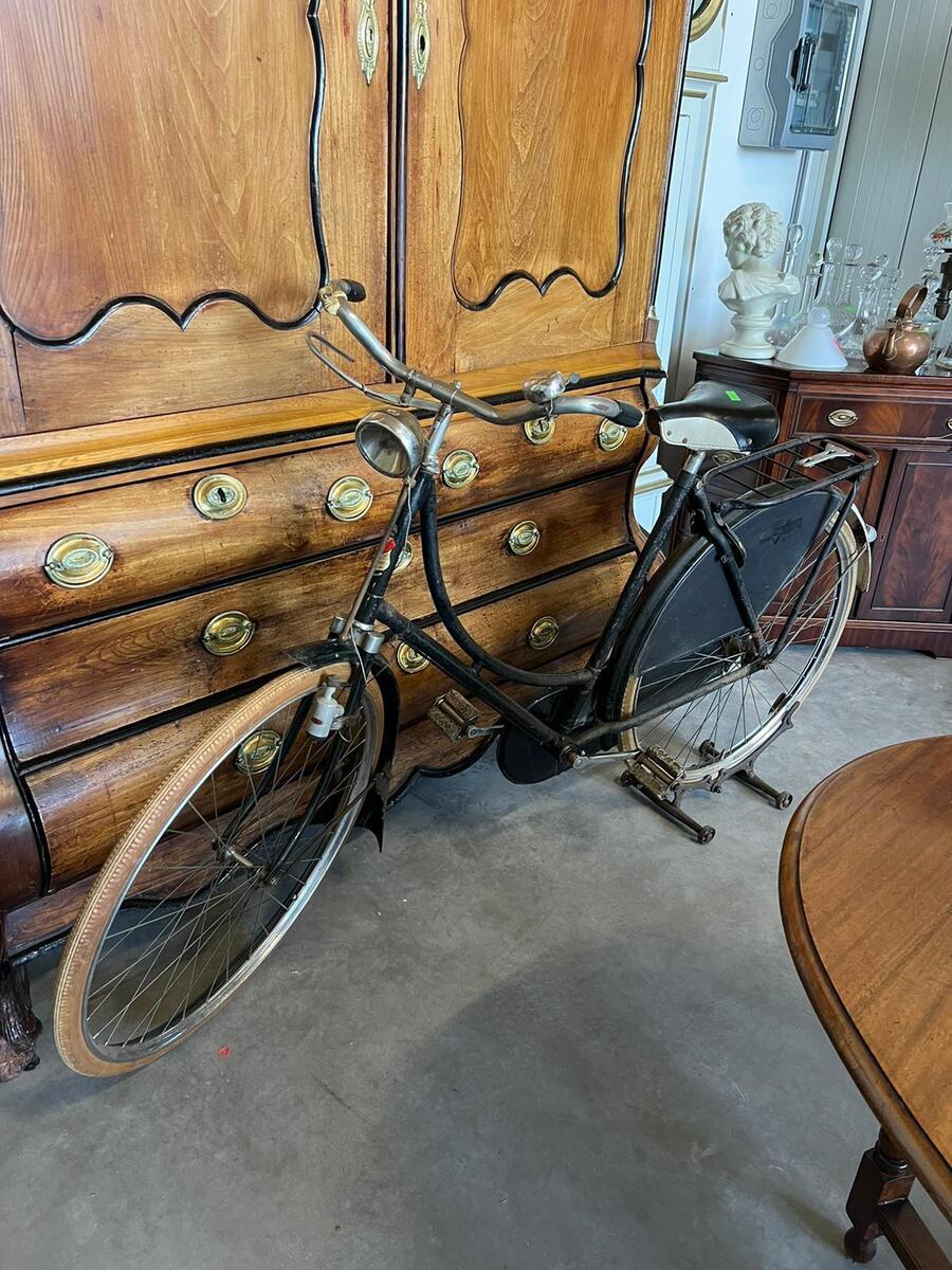 Fongers fiets  ca. 1950 (Giet ijzeren standaard niet bijgeleverd)