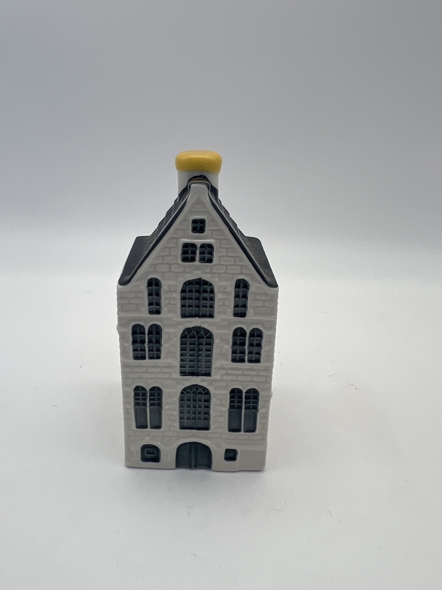 KLM-huisje 37.Stadsbank van Lening, Amsterdam