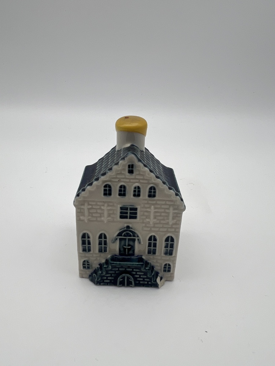 KLM huisje 4 -  Keizersgracht 127 Amsterdam