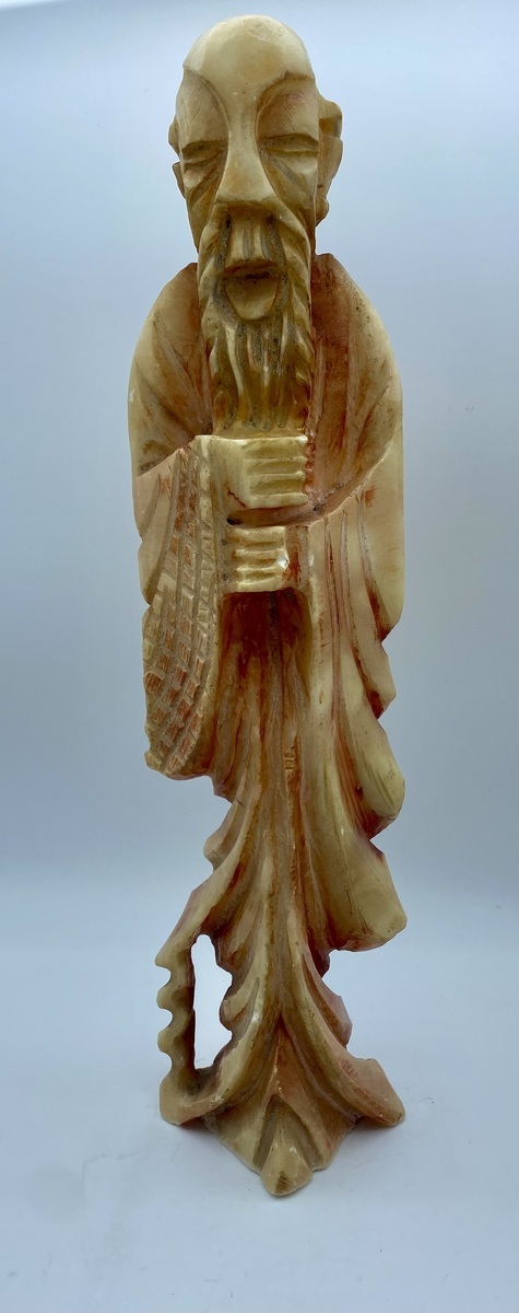 Chinese albasten sculptuur van geleerde / wijze