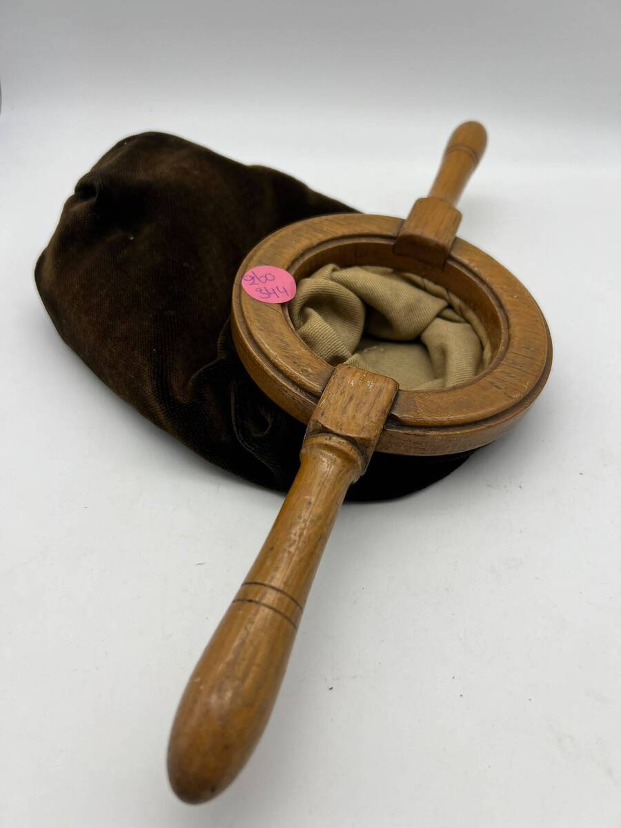 Antieke houten collectezak / kerkenzak